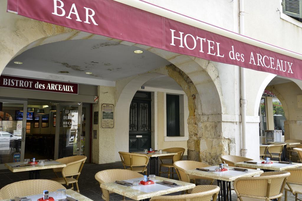 Hotel Des Arceaux Saint-Sever エクステリア 写真