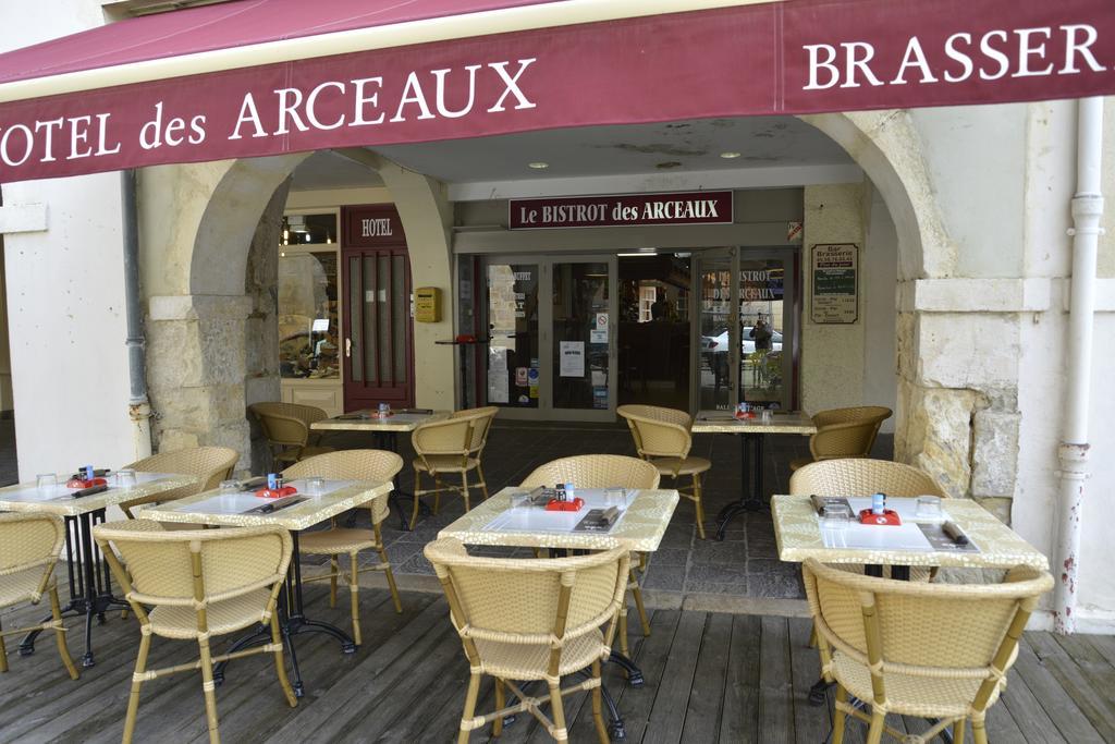 Hotel Des Arceaux Saint-Sever エクステリア 写真